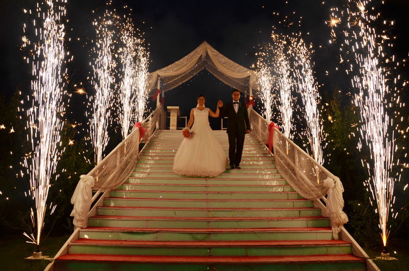 Tarsus Kır Bahçesi Düğün Salonumuz Mutluluklar Diler |  title=
